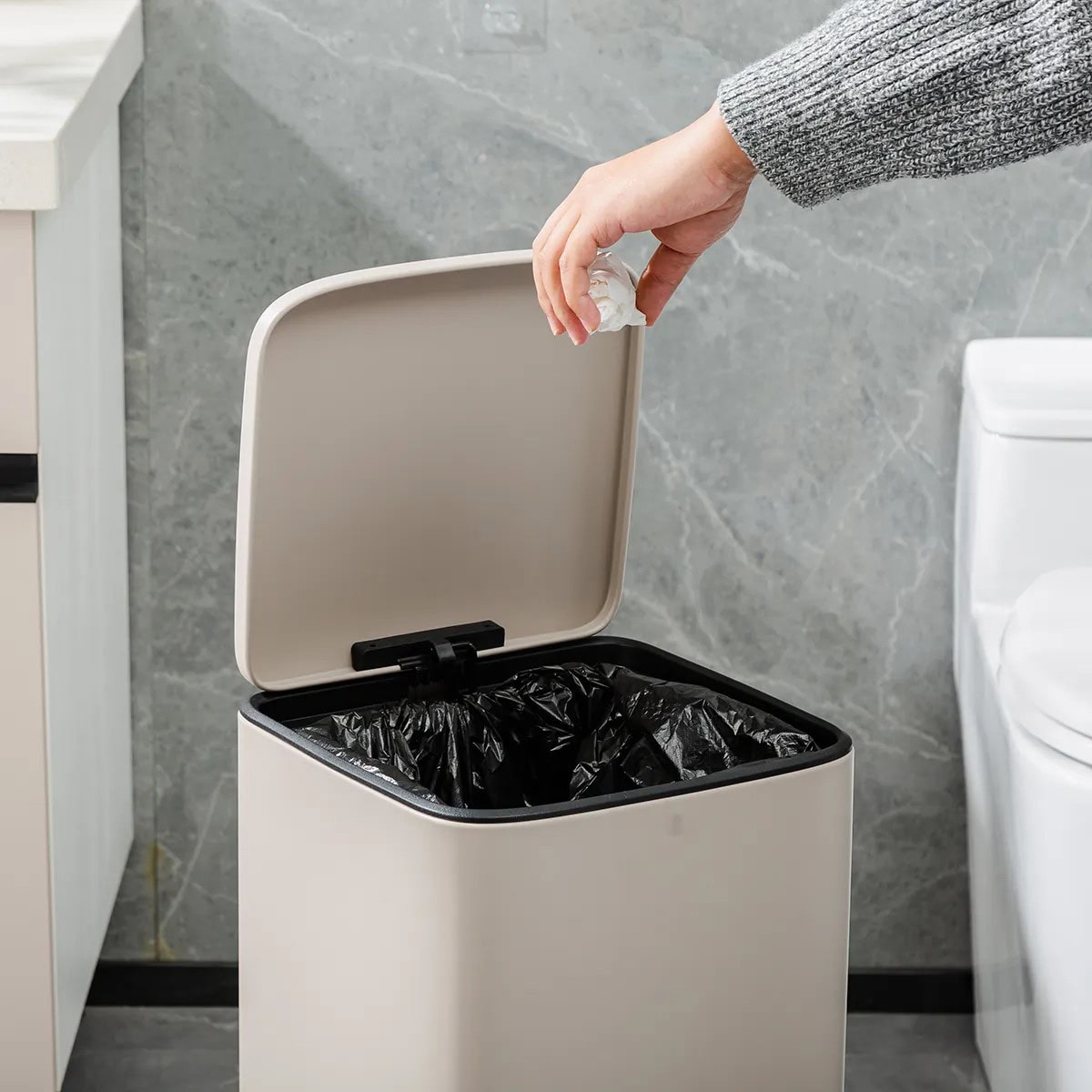 square bin 6